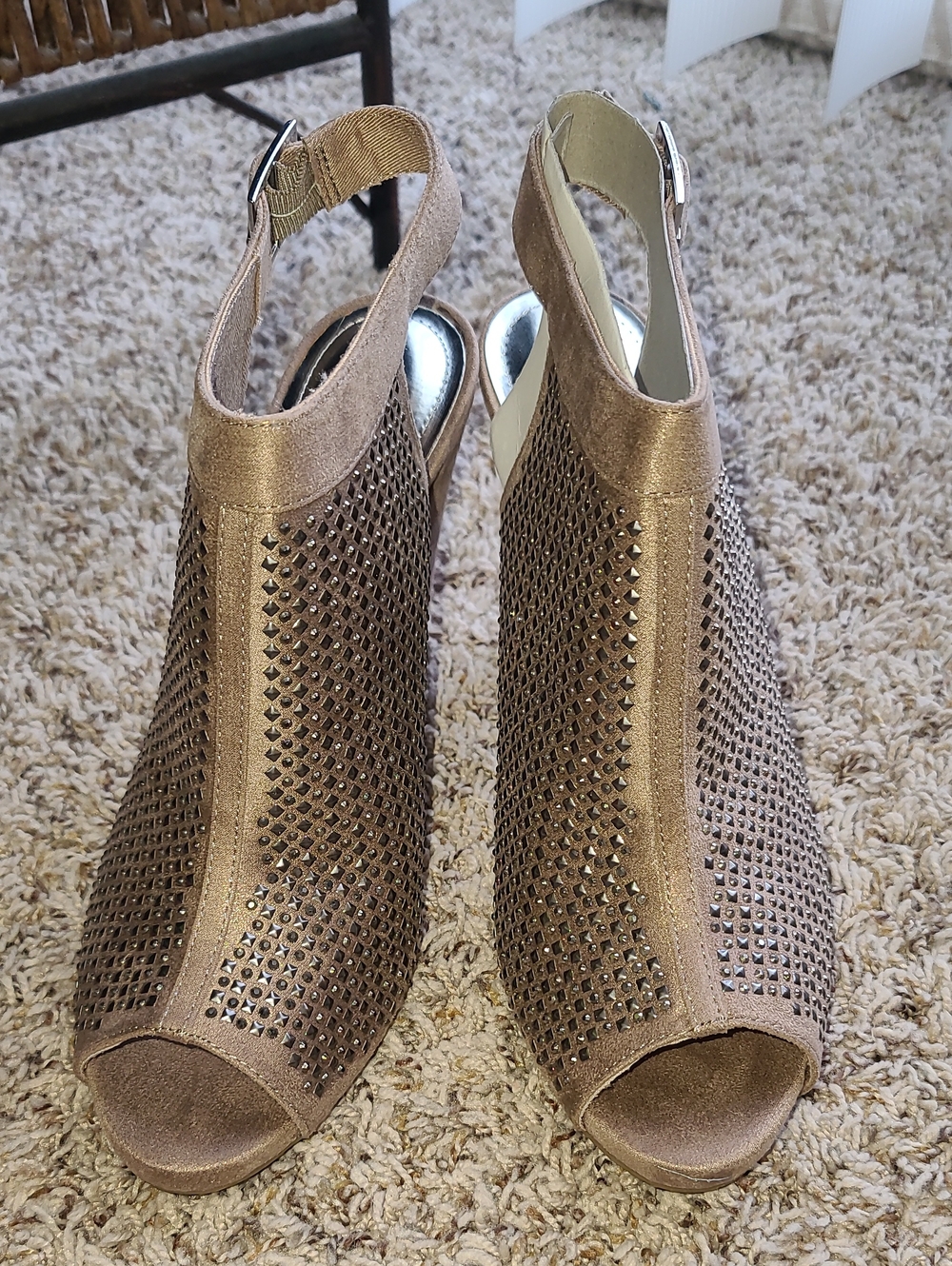 Jennifer Lopez Bronze Studded Open-Peek Slingback Mules
